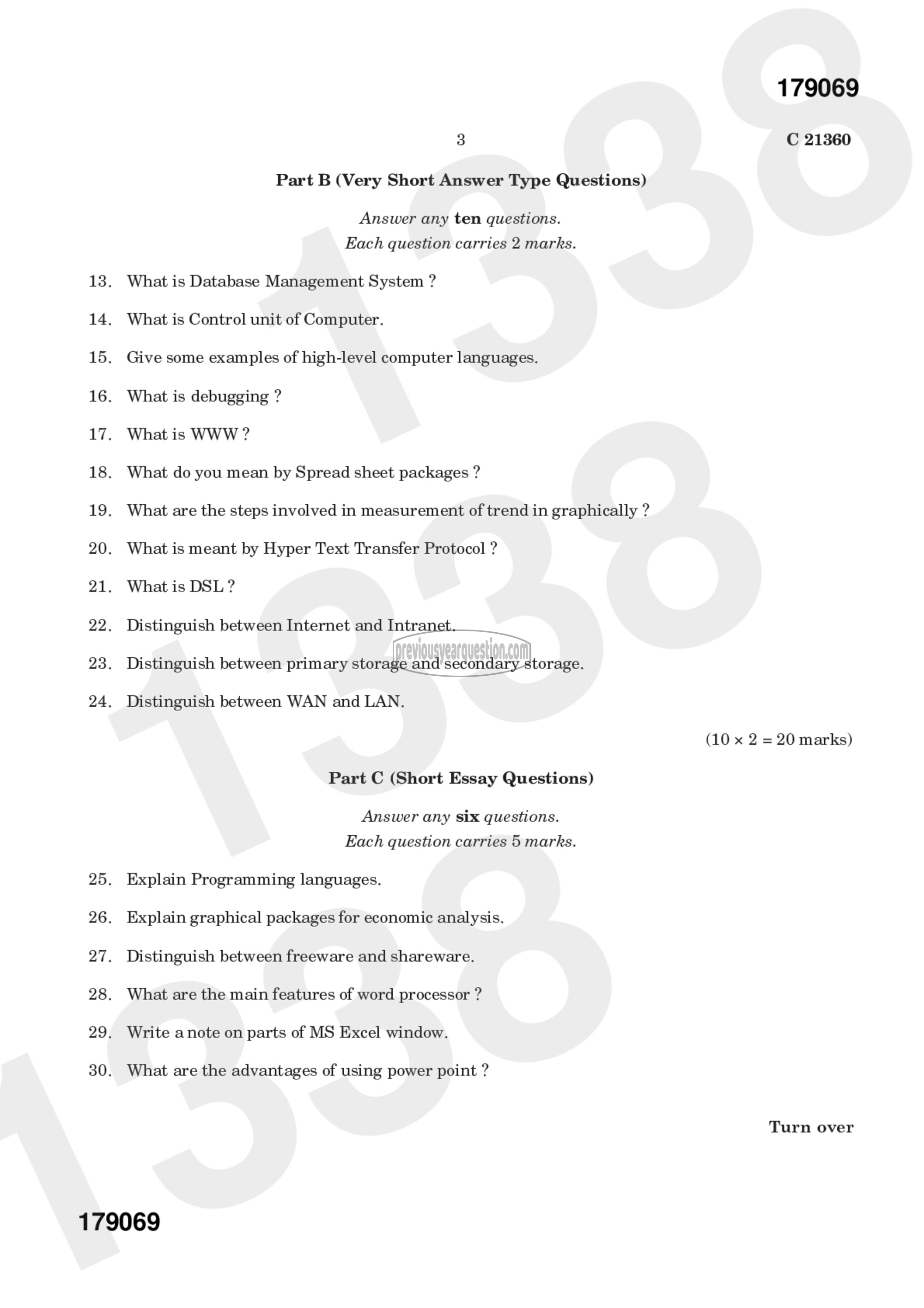 Question Paper - Macroeconomics II-3